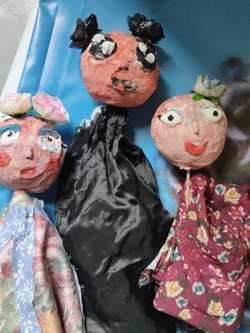 Photo d'un atelier de marionnettes